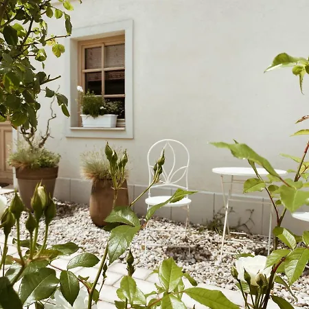 Tri Lucke & Restaurant * Krško