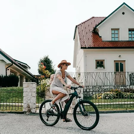 Tri Lucke & Restaurant *