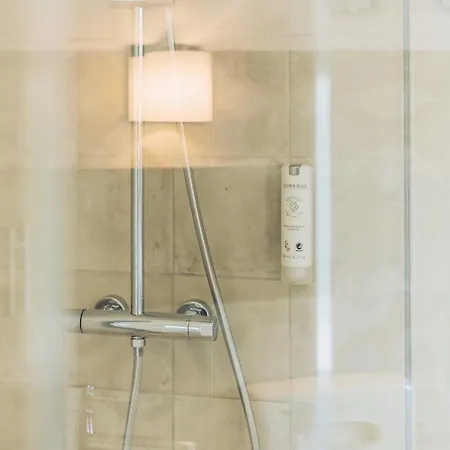 Tri Lucke & Restaurant