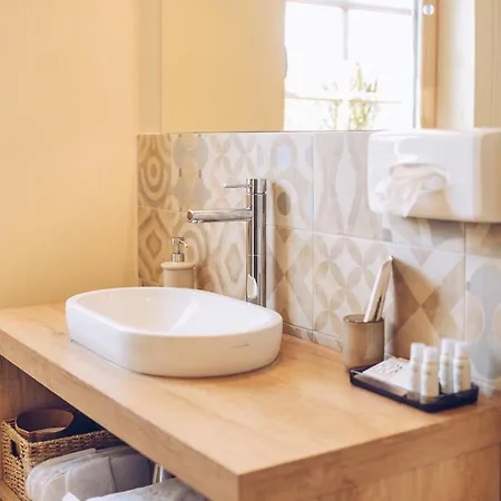 Otel Tri Lucke & Restaurant *