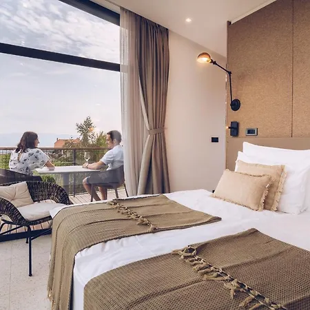 Hotel Tri Lucke & Restaurant