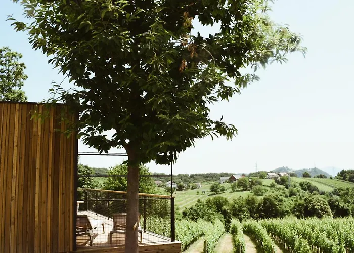 Tri Lucke & Restaurant 호텔