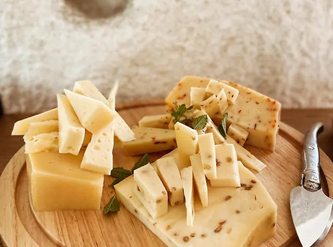 Tri Lucke & Restaurant * Krško