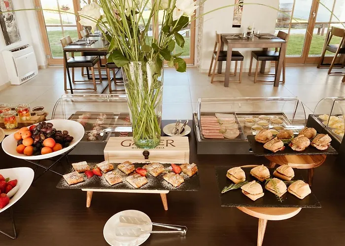 Tri Lucke & Restaurant * Krško