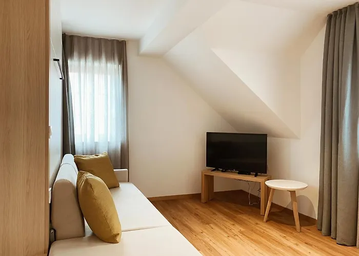 Tri Lucke & Restaurant *