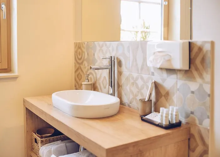 Hotel Tri Lucke & Restaurant *