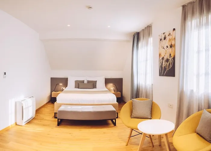 Tri Lucke & Restaurant Hotel Krško