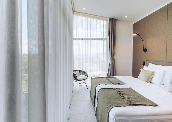 Tri Lucke & Restaurant Krško