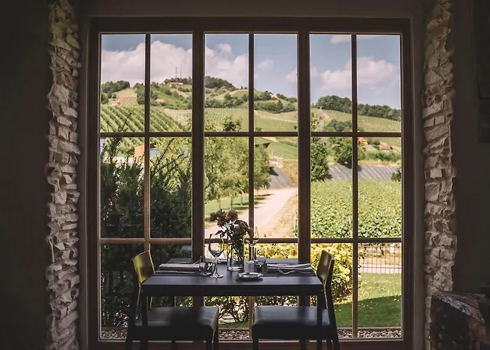 호텔 Tri Lucke & Restaurant